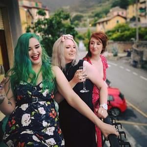 Meet your Posher, Becky